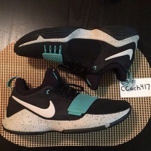 Nike PG 1 size 12 (black/blue/gray)